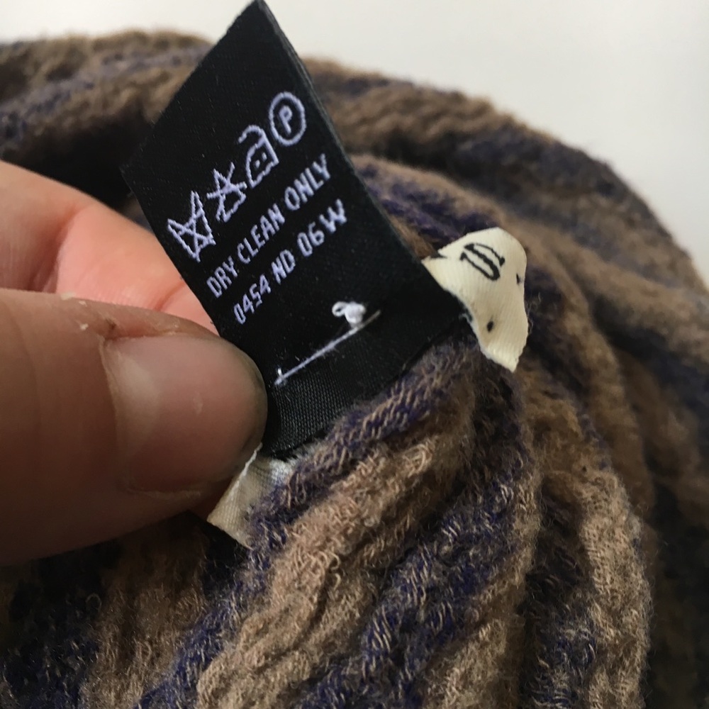 • bundled// madras wool infinity scarf • - Picture 3 of 5